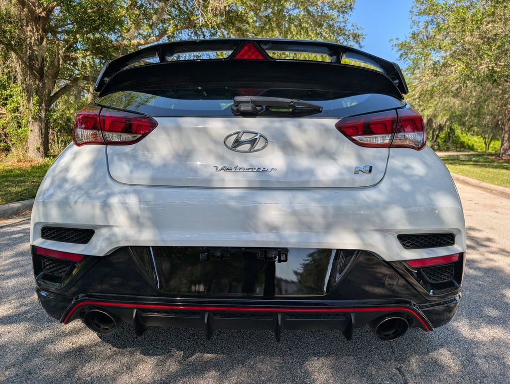 Used 2020 Hyundai Veloster N w/ Performance Package FWD image 6