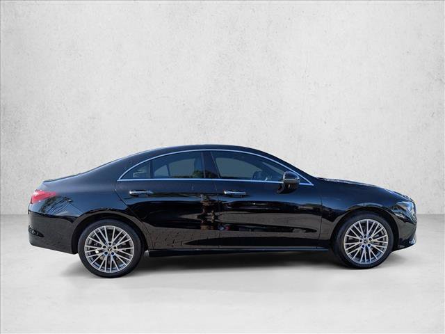 Used 2025 Mercedes-Benz CLA 250 image 4