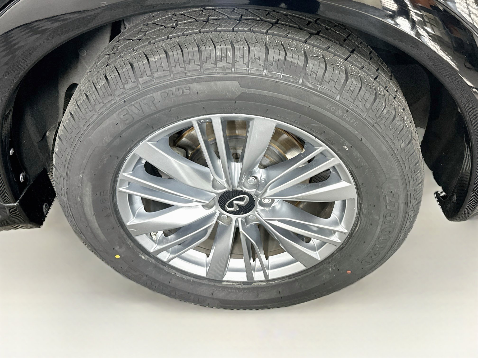 Used 2019 INFINITI QX80 Luxe w/ Proassist Package RWD image 11