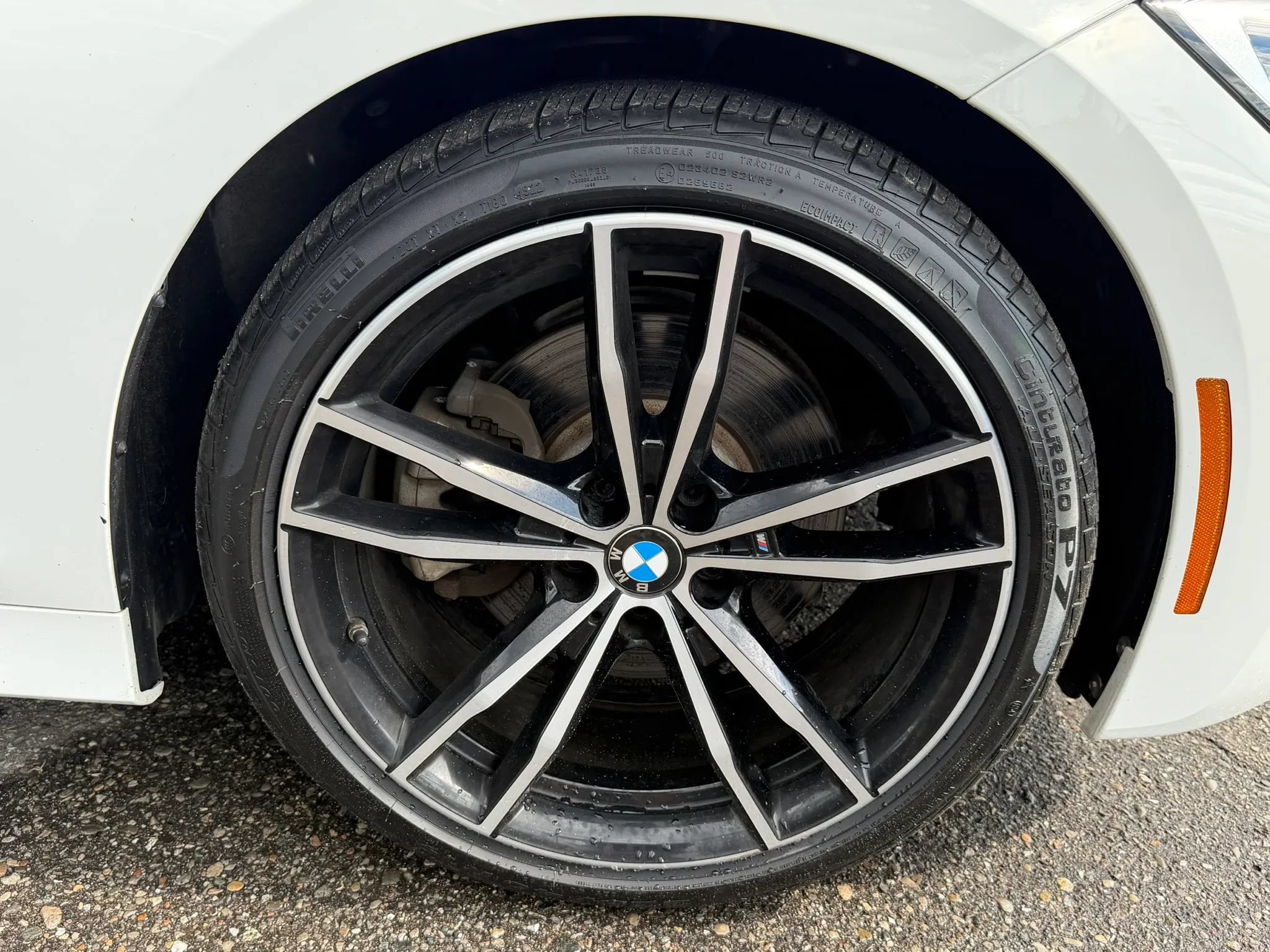 Used 2020 BMW 330i xDrive Sedan w/ M Sport Package AWD/4WD image 12