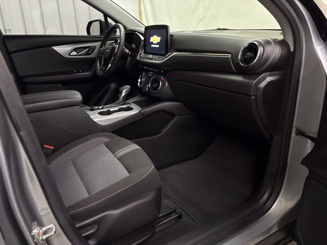 Used 2025 Chevrolet Blazer LT FWD image 26