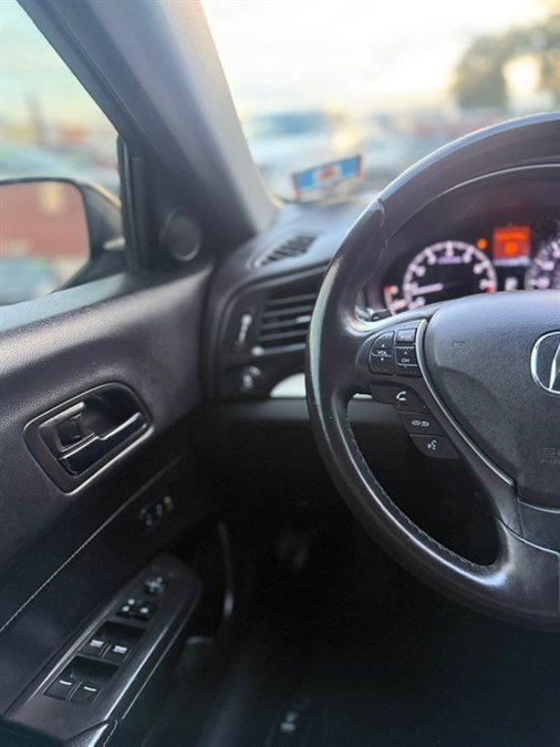 Used 2016 Acura ILX FWD image 11