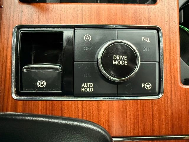 Used 2019 Lincoln Navigator L Reserve AWD/4WD image 29