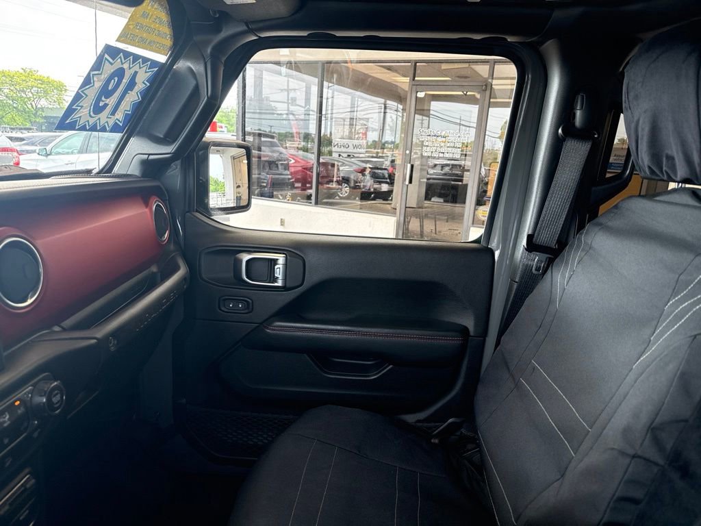 Used 2019 Jeep Wrangler Unlimited Rubicon AWD/4WD image 33