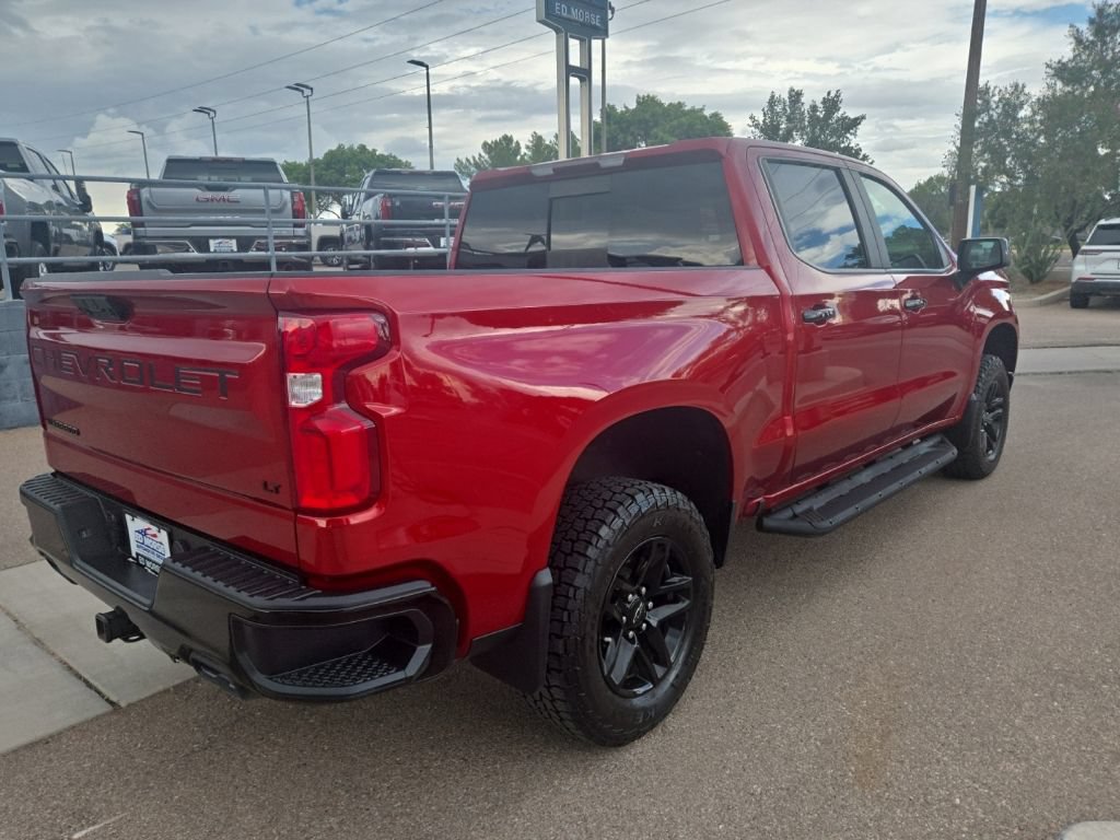 Used 2024 Chevrolet Silverado 1500 LT Trail Boss w/ Convenience Package II AWD/4WD image 5