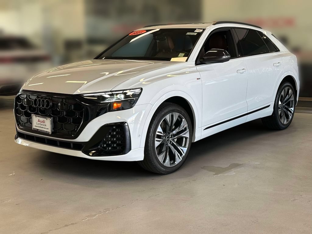 Used 2025 Audi Q8 Premium Plus w/ Premium Plus Package AWD/4WD image 3