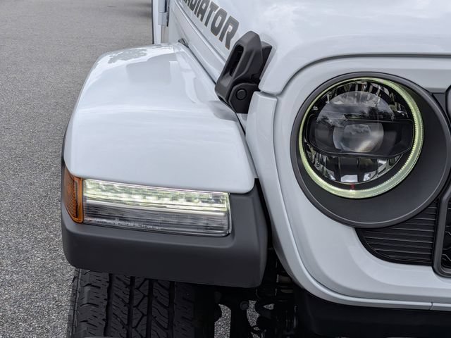 New 2026 Jeep Gladiator Sport AWD/4WD image 10
