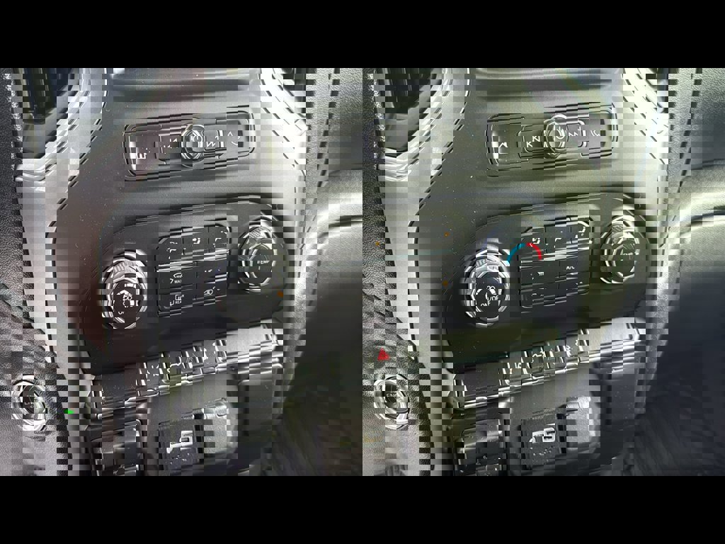 Used 2024 Chevrolet Silverado 3500 W/T w/ WT Convenience Package image 20