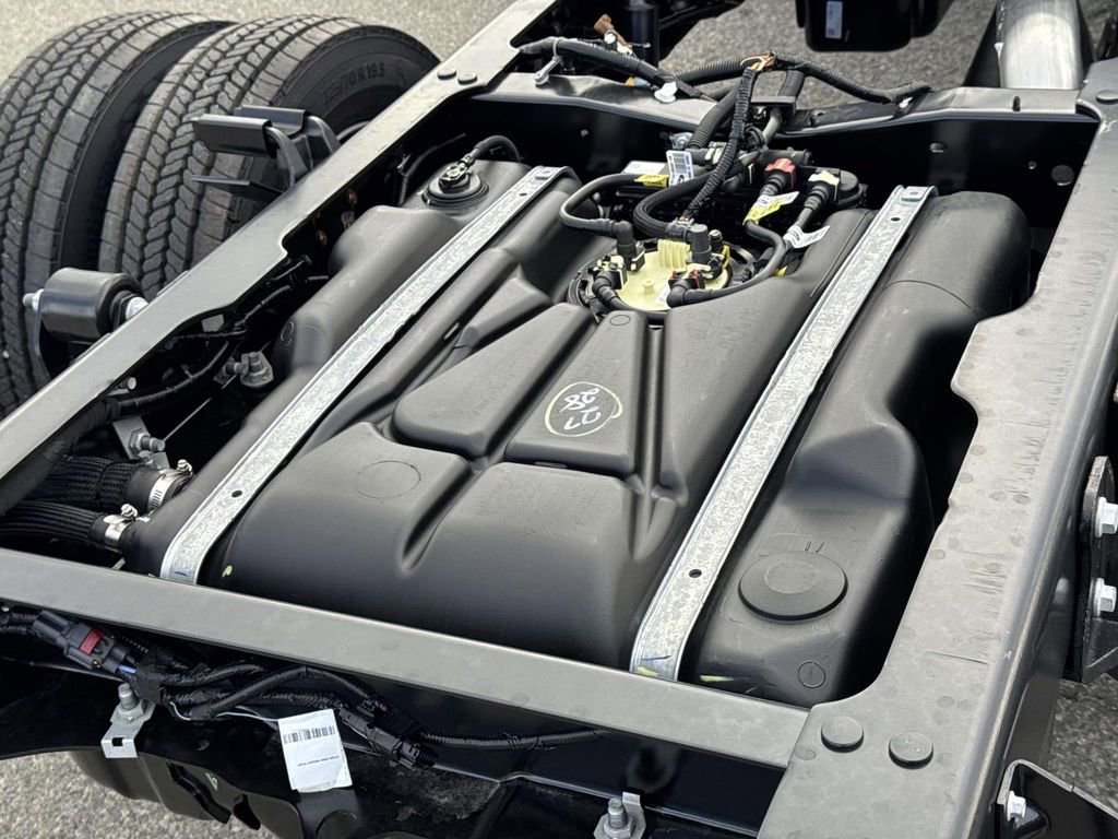 New 2026 Ford F550 2WD Regular Cab Super Duty image 17
