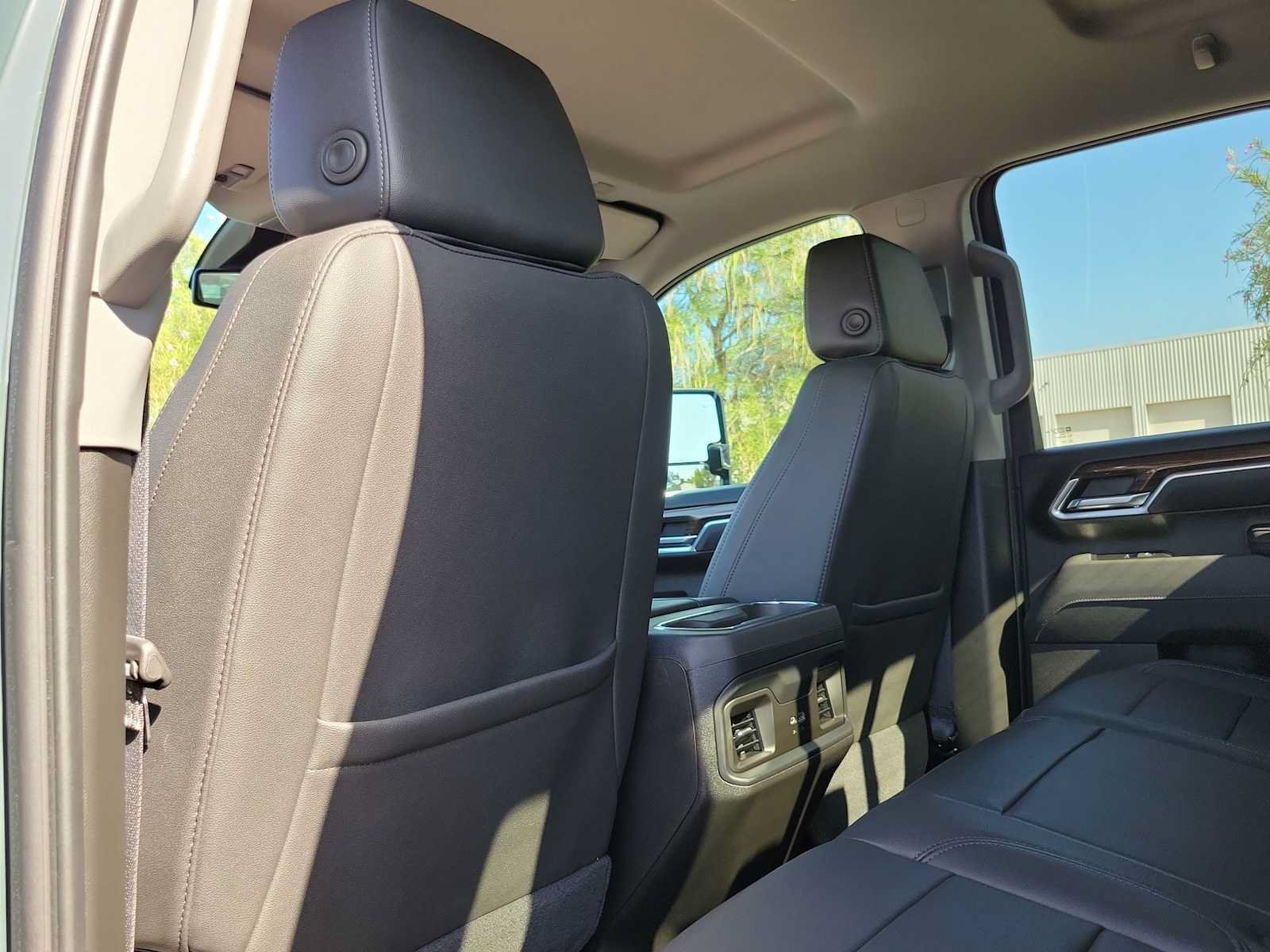 Used 2025 Chevrolet Silverado 2500 LT w/ Texas Edition AWD/4WD image 16