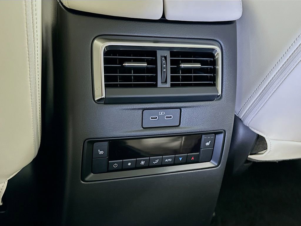 New 2026 MAZDA CX-90 Plug-In Hybrid w/ Premium Plus image 33