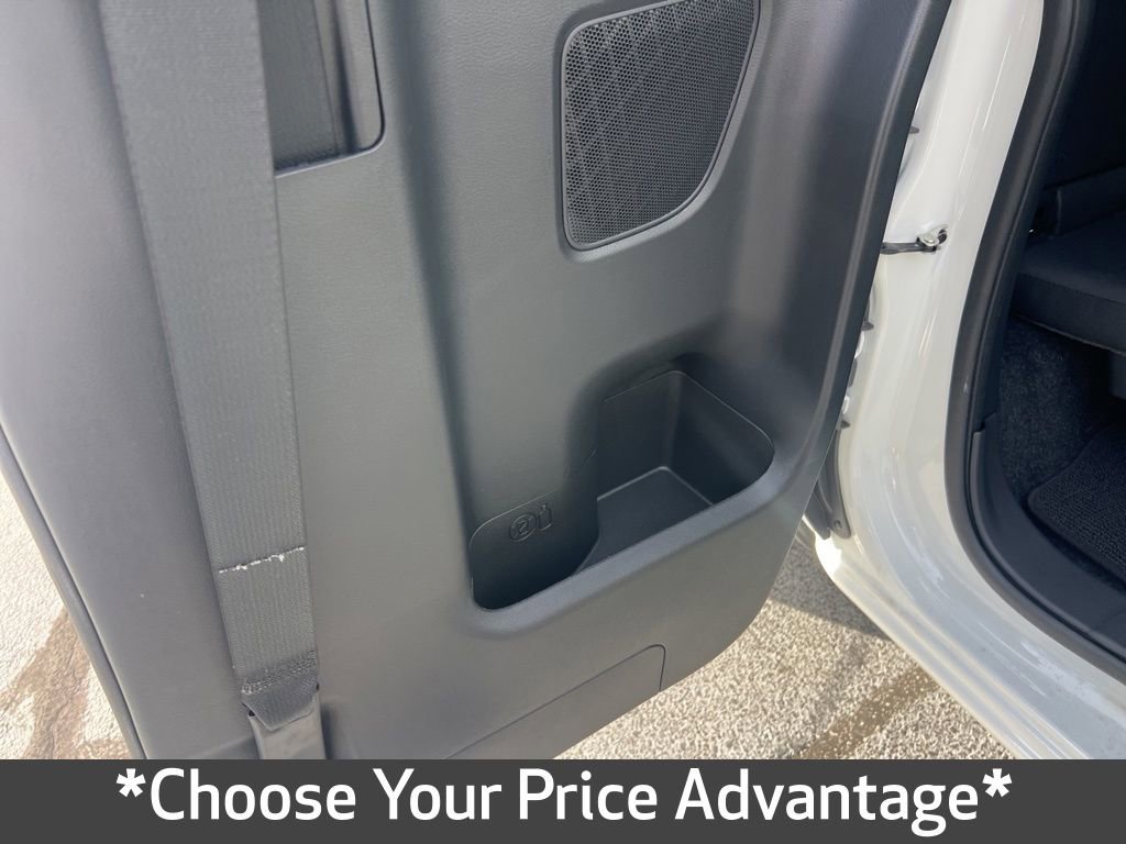 Used 2024 Nissan Frontier SV w/ SV Convenience Package image 18