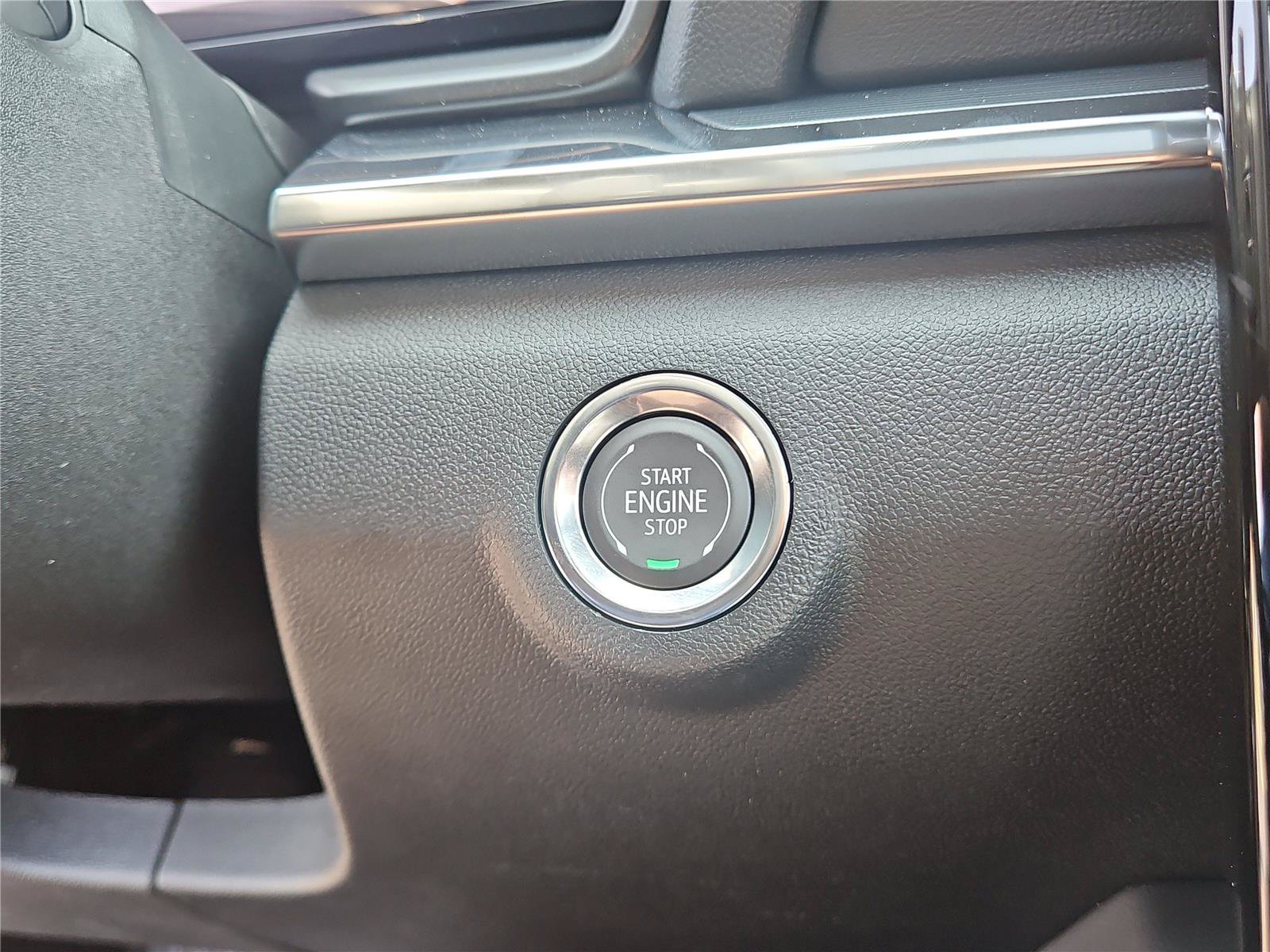 New 2027 GMC Terrain Elevation w/ Elevation Premium Package FWD image 29