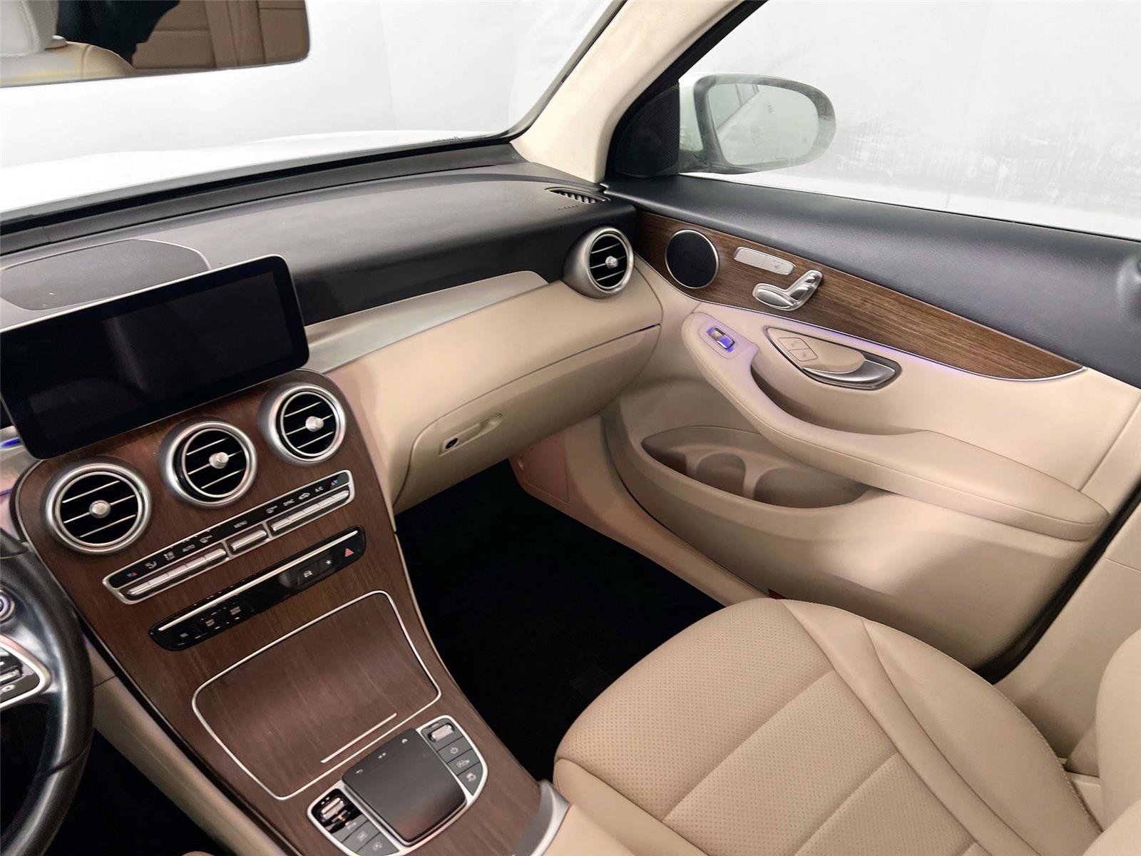 Used 2022 Mercedes-Benz GLC 300 4MATIC image 20