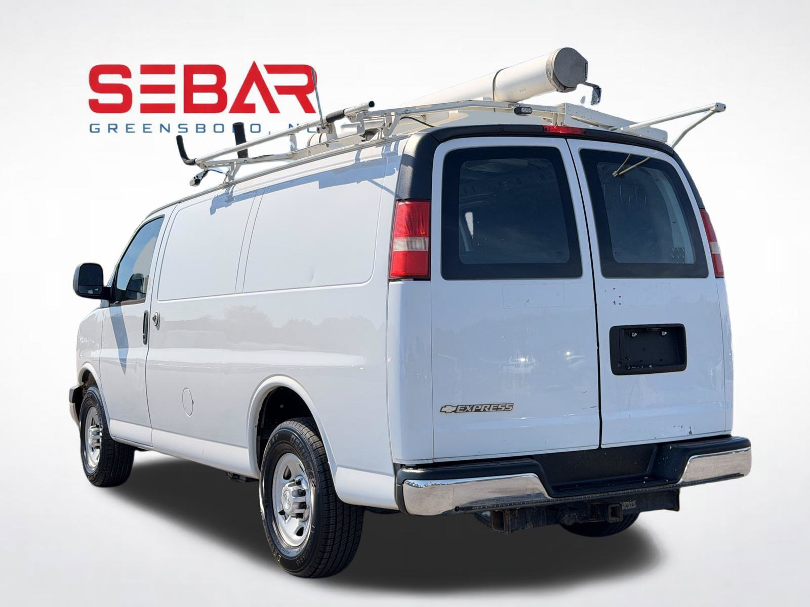 Used 2014 Chevrolet Express 2500 RWD image 10