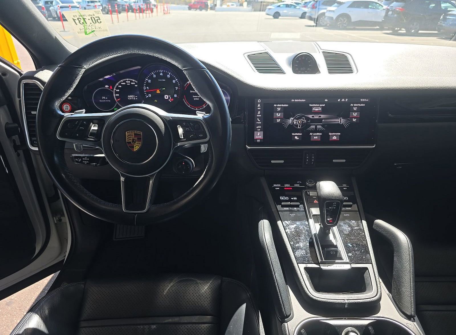 Used 2021 Porsche Cayenne Coupe AWD/4WD image 9