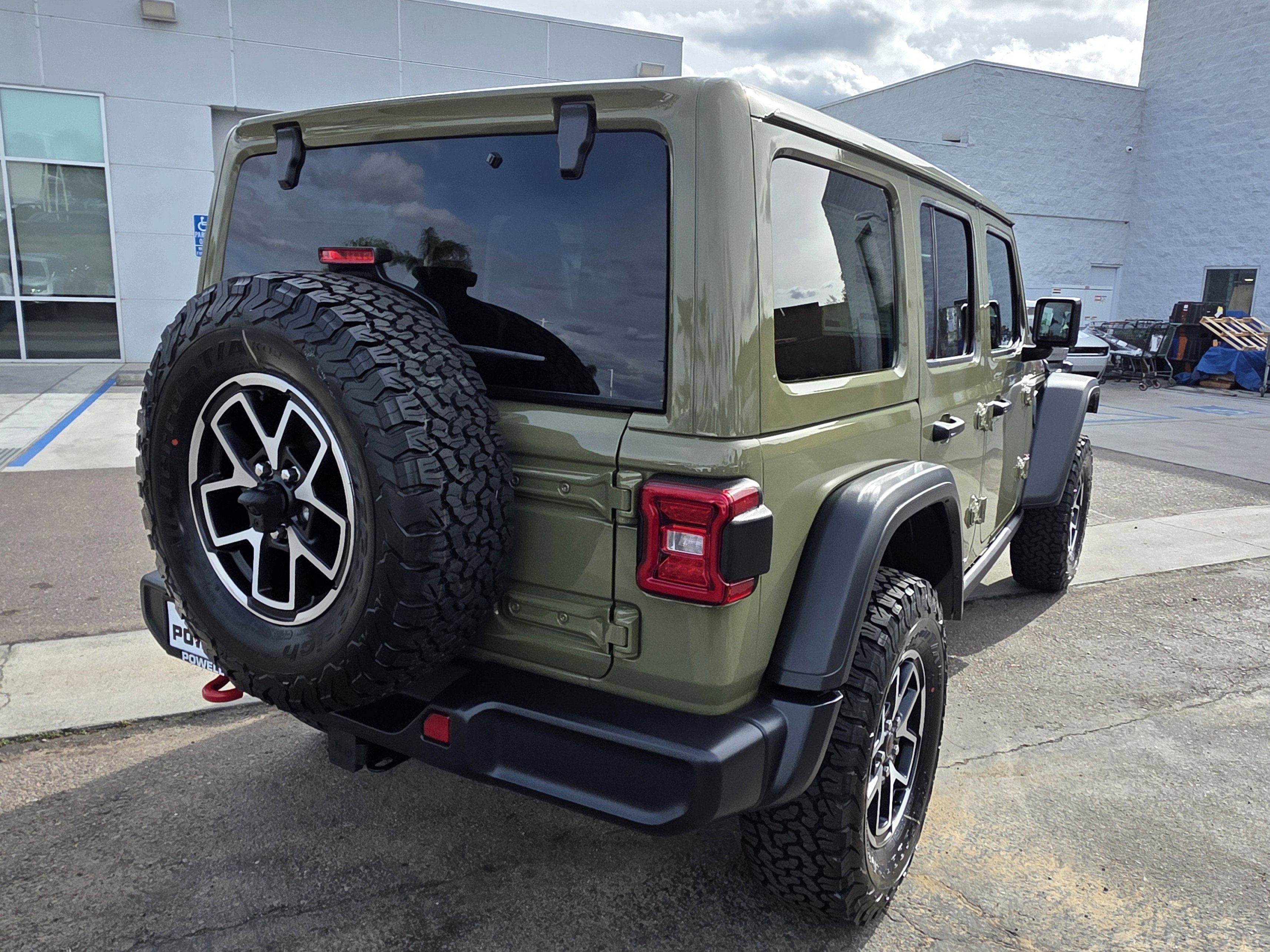 New 2026 Jeep Wrangler Unlimited Rubicon w/ Technology Group AWD/4WD image 5