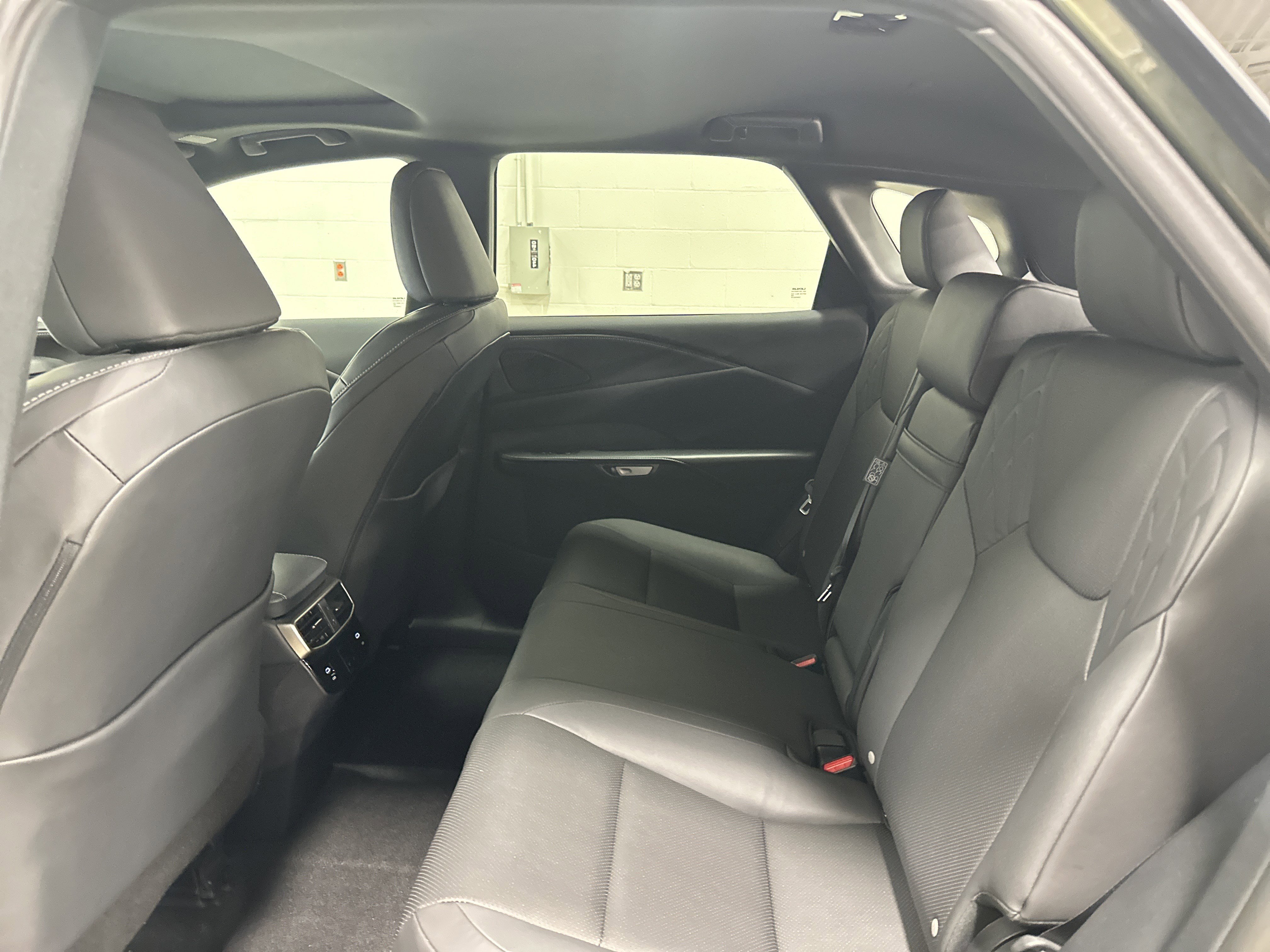 Certified 2024 Lexus RX 350 Premium w/ Accessory Package (K3) FWD image 31