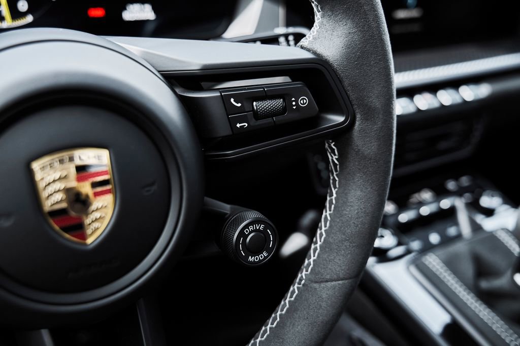 Used 2025 Porsche 911 GT3 image 57