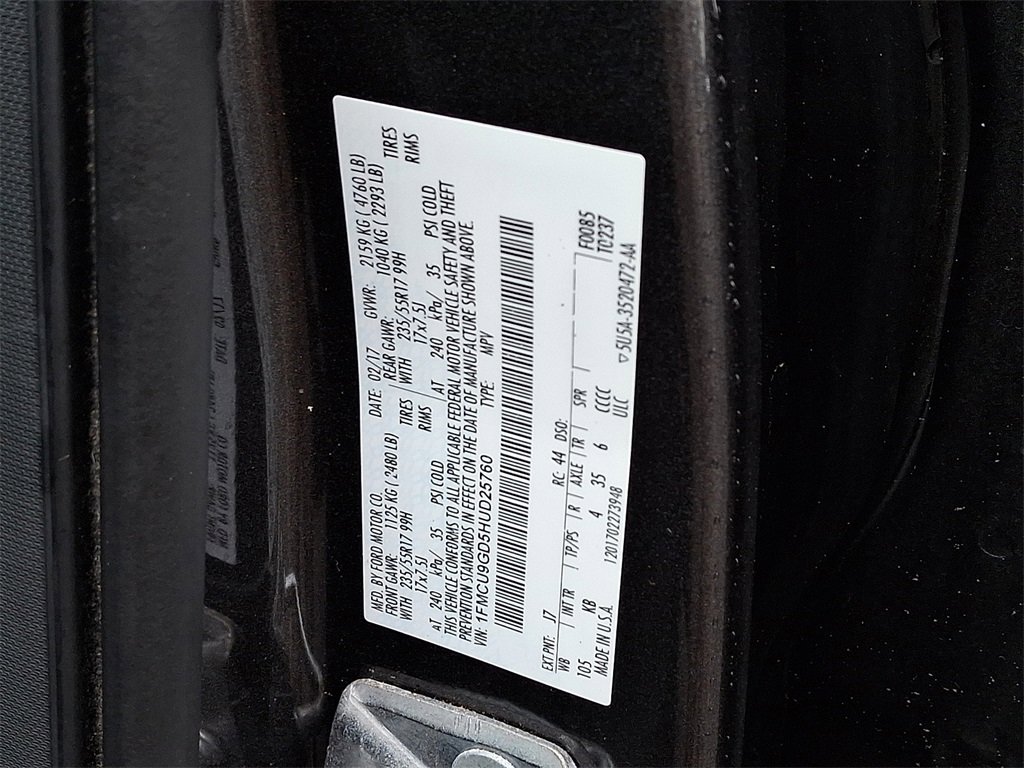 Used 2017 Ford Escape SE image 28