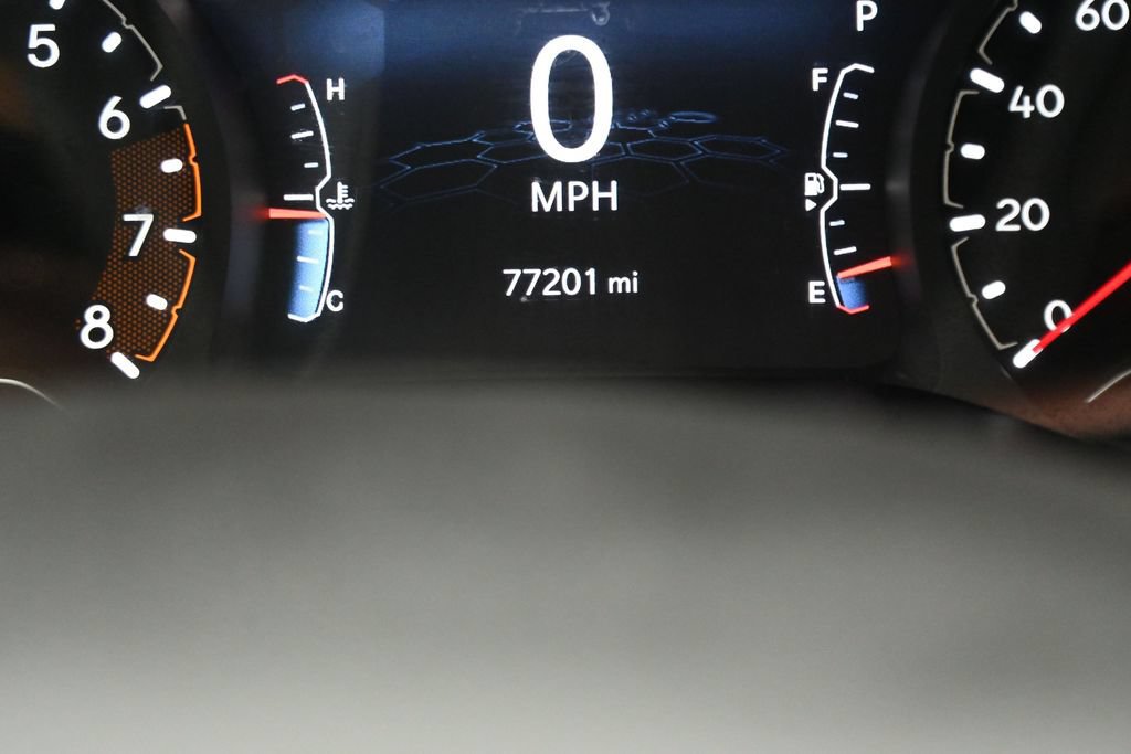 Used 2022 Jeep Compass Latitude FWD image 15