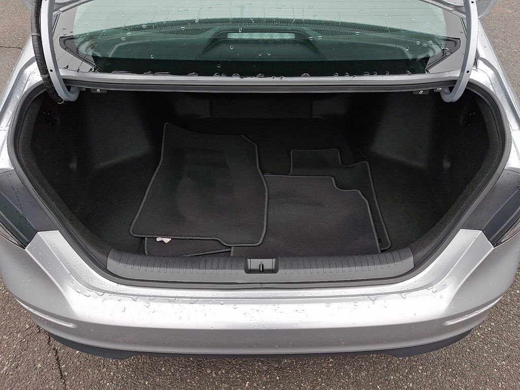 Used 2025 Honda Accord SE image 28