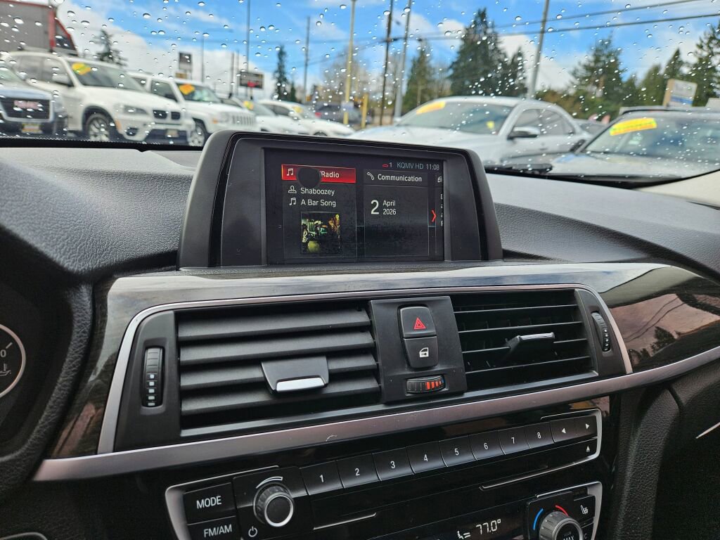 Used 2018 BMW 320i xDrive Sedan image 29