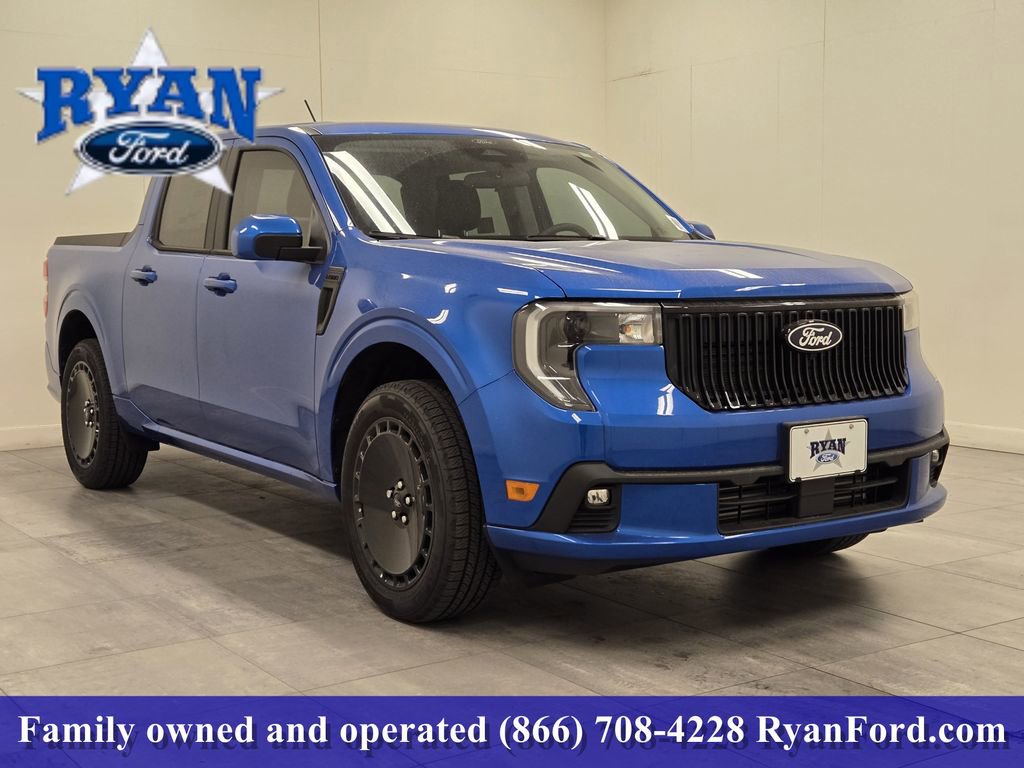 New 2026 Ford Maverick Lobo image 2