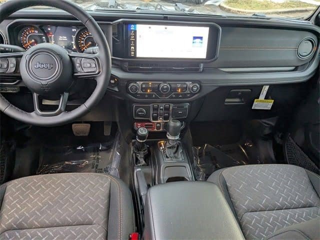 New 2026 Jeep Gladiator Mojave w/ Safety Group AWD/4WD image 18