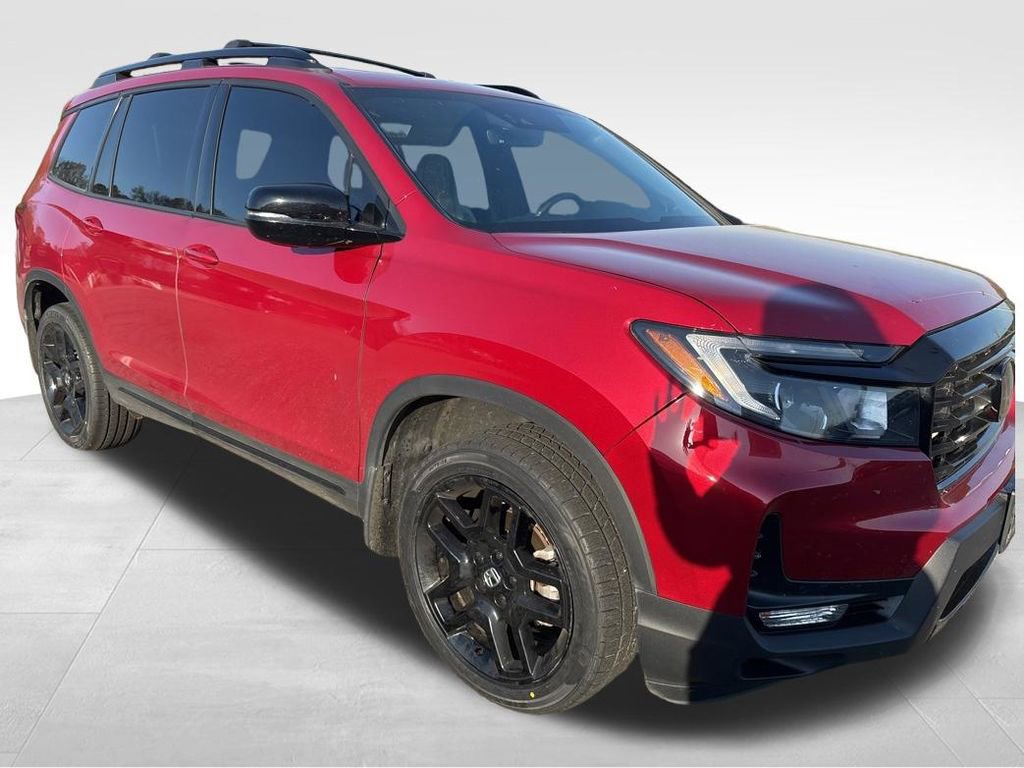Used 2025 Honda Passport Black Edition image 13