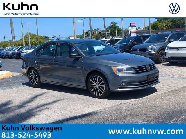 Used 2016 Volkswagen Jetta Sport FWD image 1