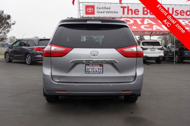 Certified 2017 Toyota Sienna Limited image 10