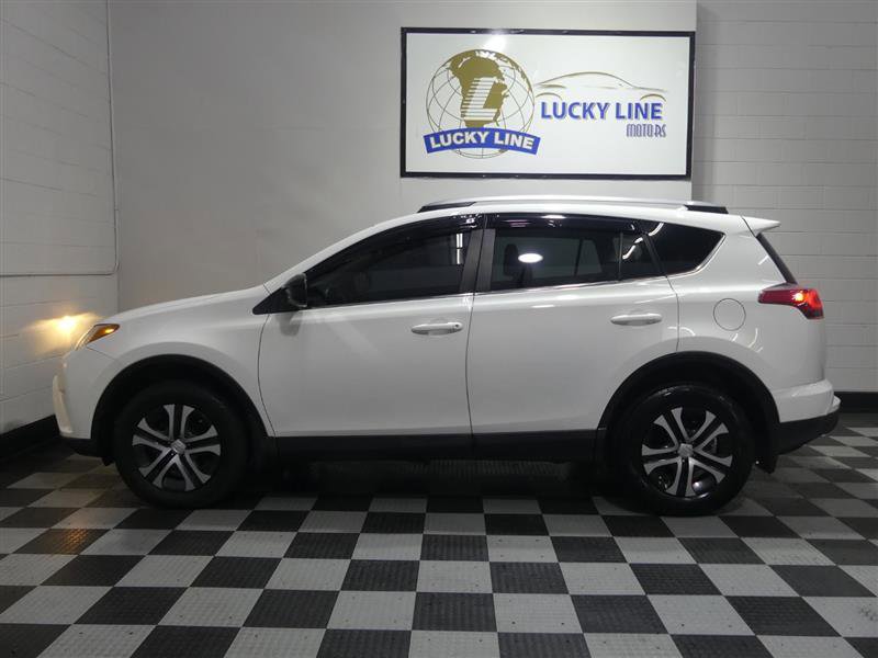 Used 2018 Toyota RAV4 LE w/ All Weather Liner Package image 7