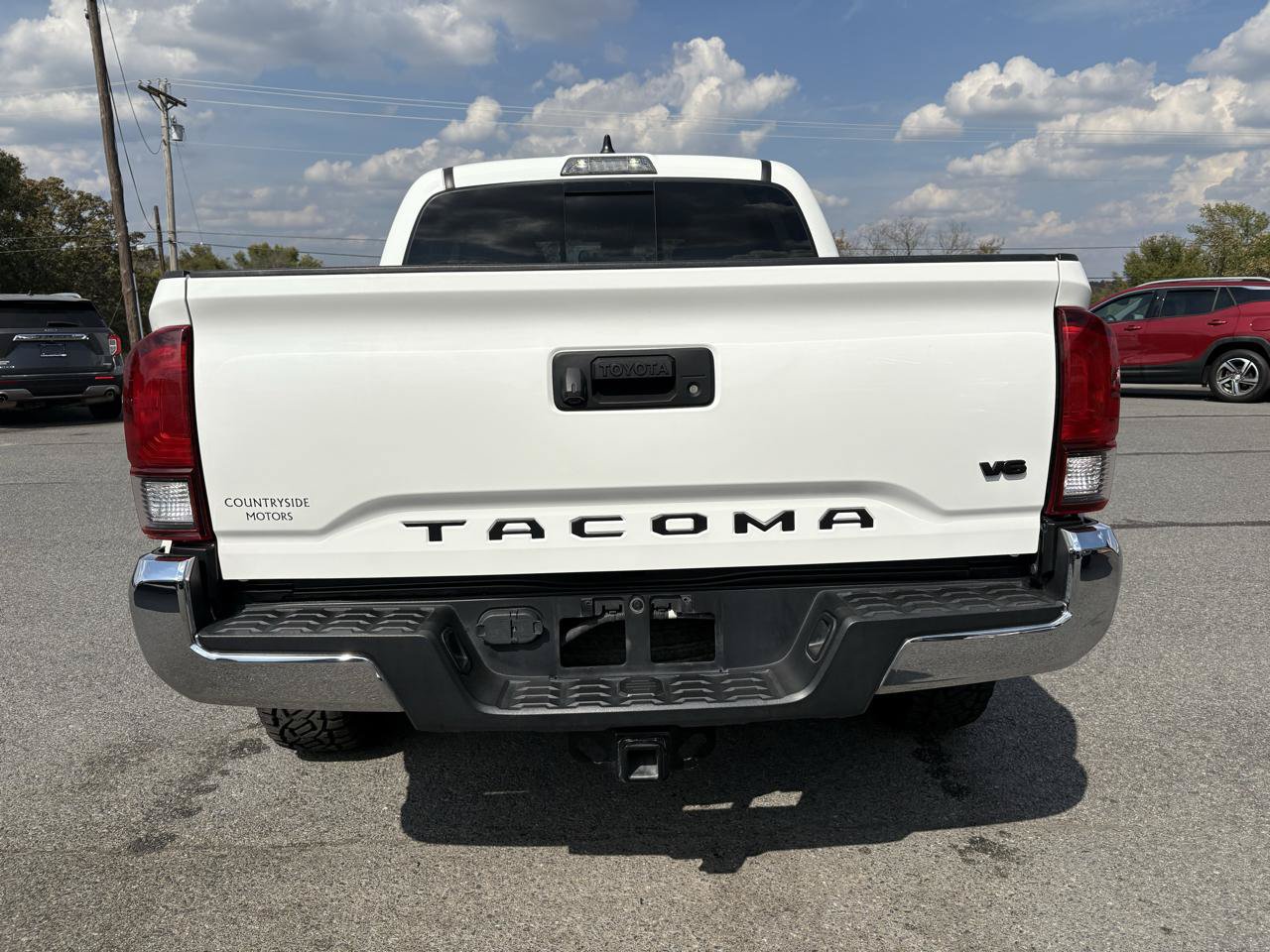Used 2023 Toyota Tacoma SR5 RWD image 6