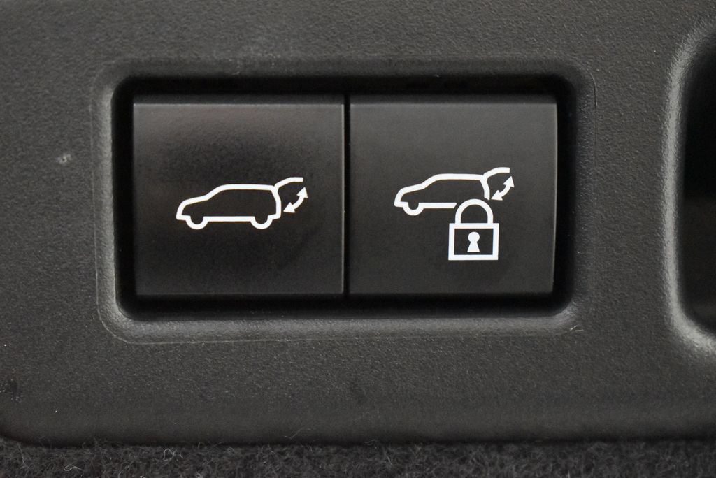 Used 2022 Lexus RX 450h AWD w/ Premium Package image 39