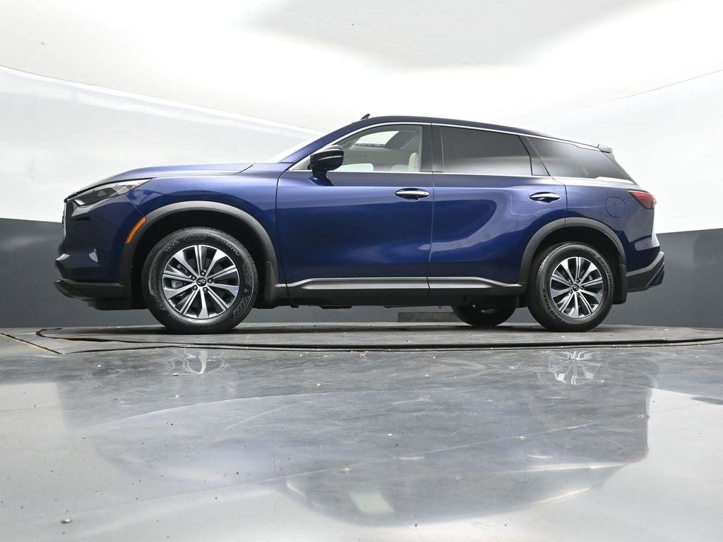 Certified 2023 INFINITI QX60 Pure image 40