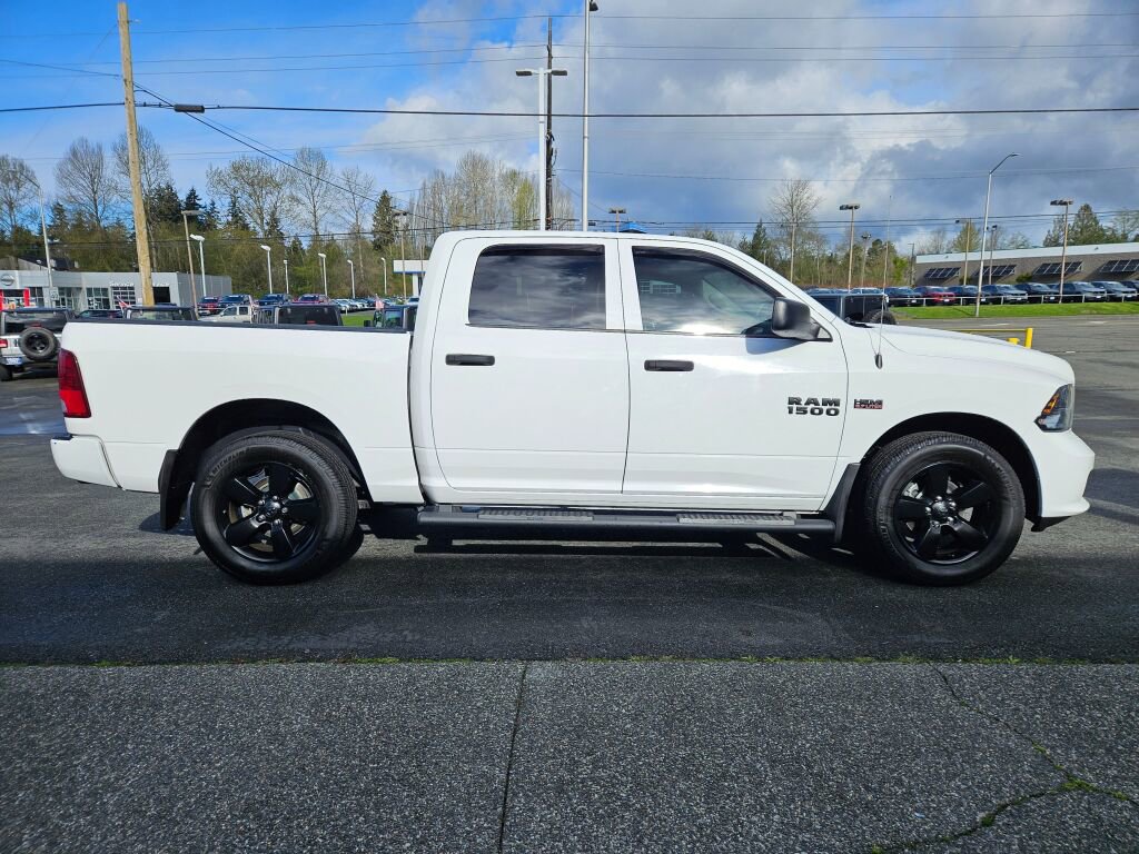 Used 2017 RAM 1500 Express w/ Express Value Package AWD/4WD image 6