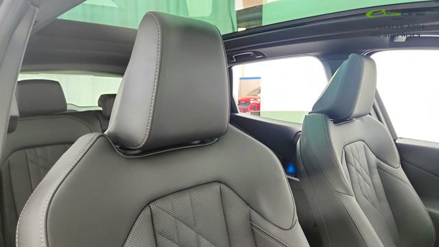 Used 2026 BMW X3 M50 AWD/4WD image 23