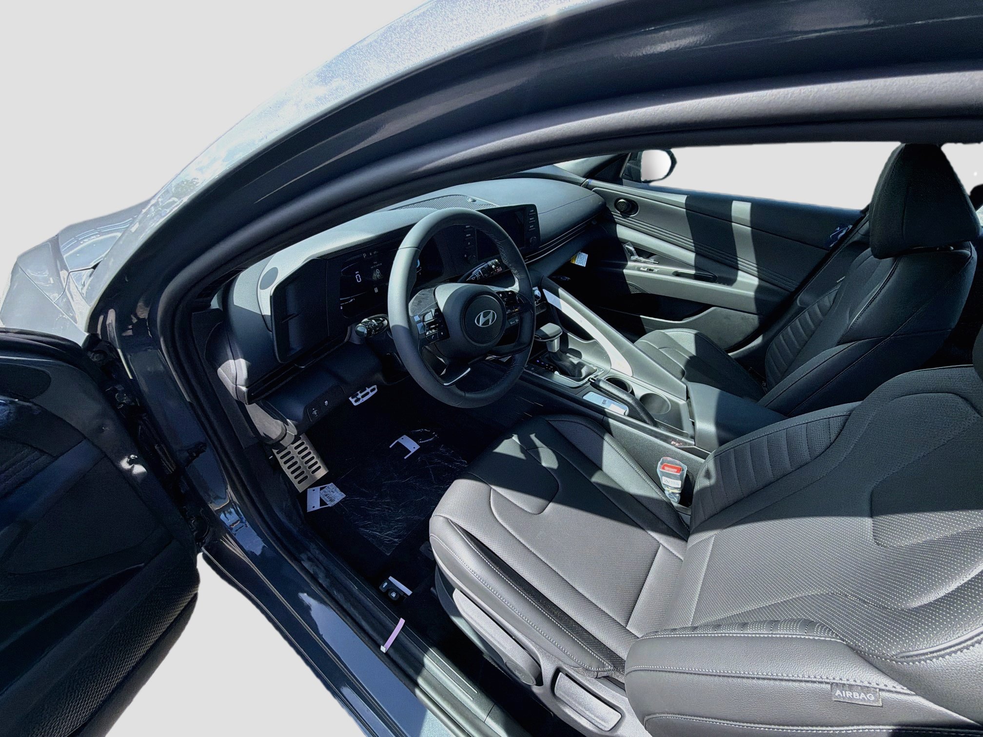 New 2026 Hyundai Elantra SEL Sport FWD image 7