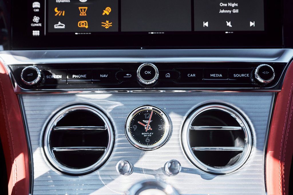 Used 2023 Bentley Continental GT Azure AWD/4WD image 60