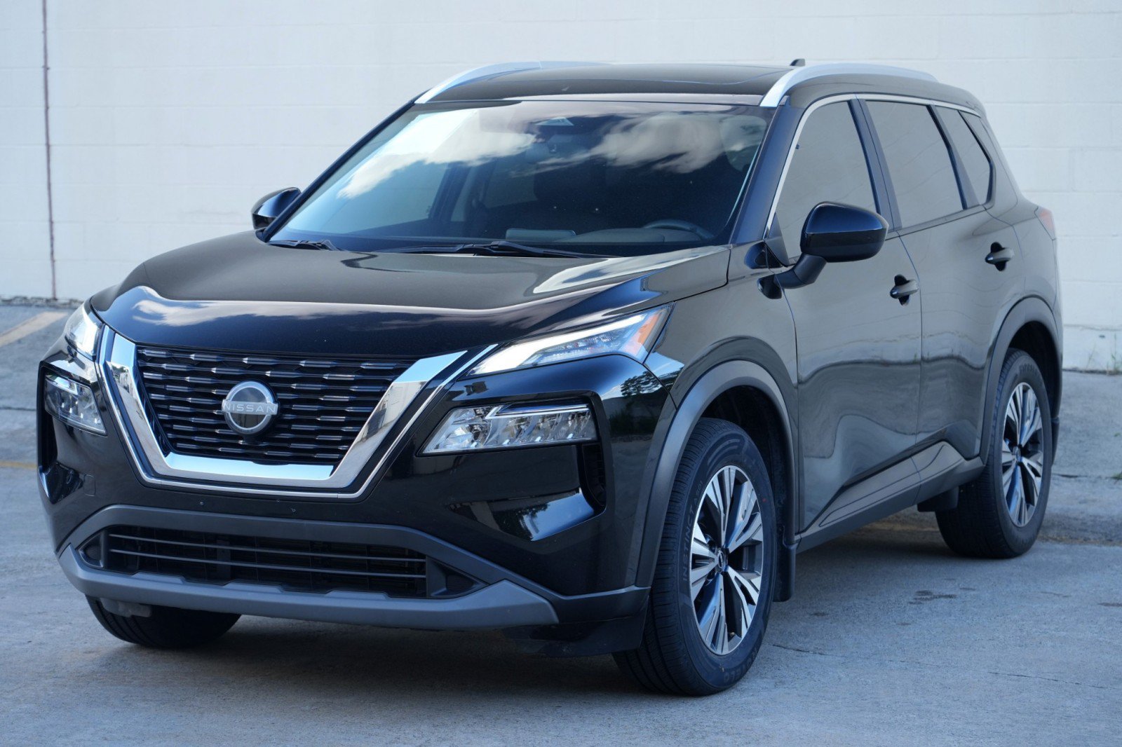 Used 2023 Nissan Rogue SV w/ SV Premium B Package FWD image 42