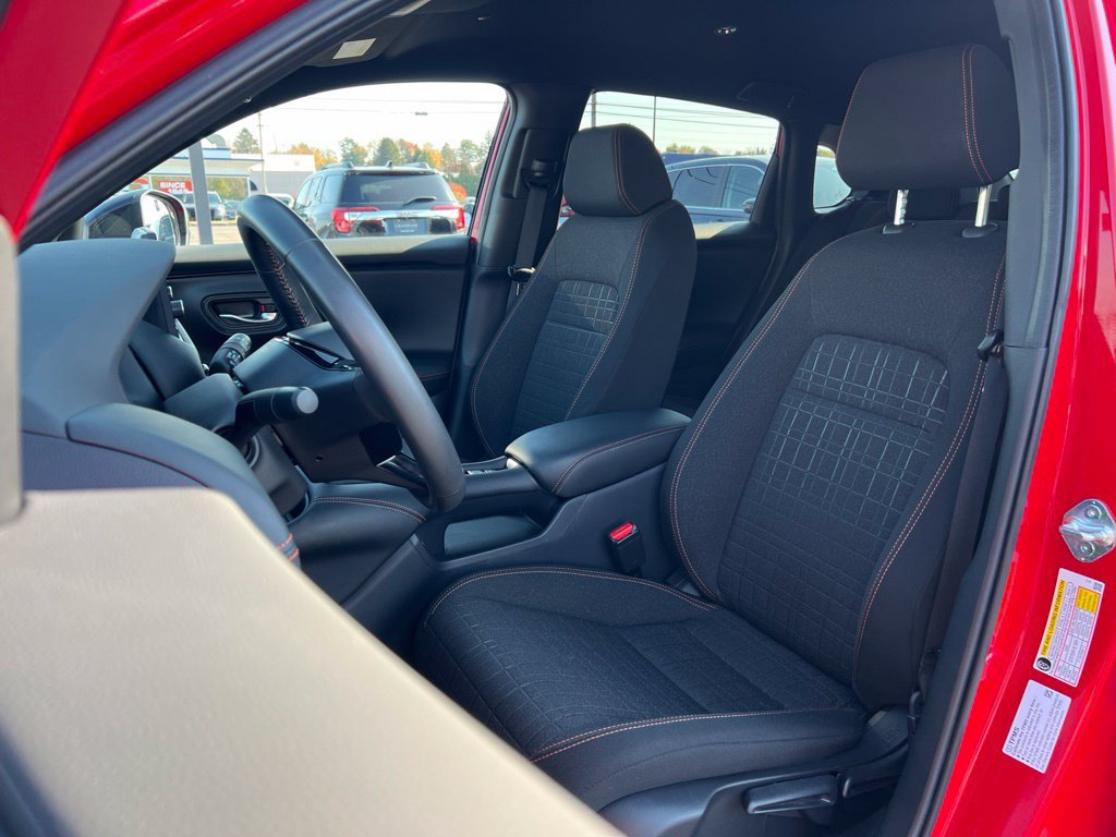 Used 2024 Honda HR-V Sport image 16