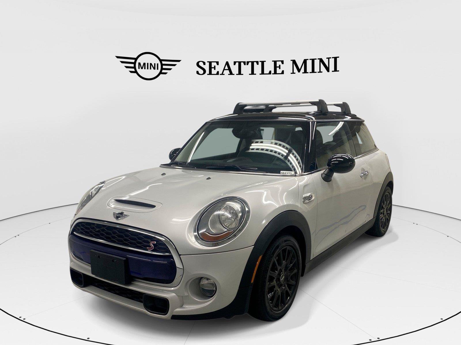 Used 2018 MINI Cooper S FWD image 1