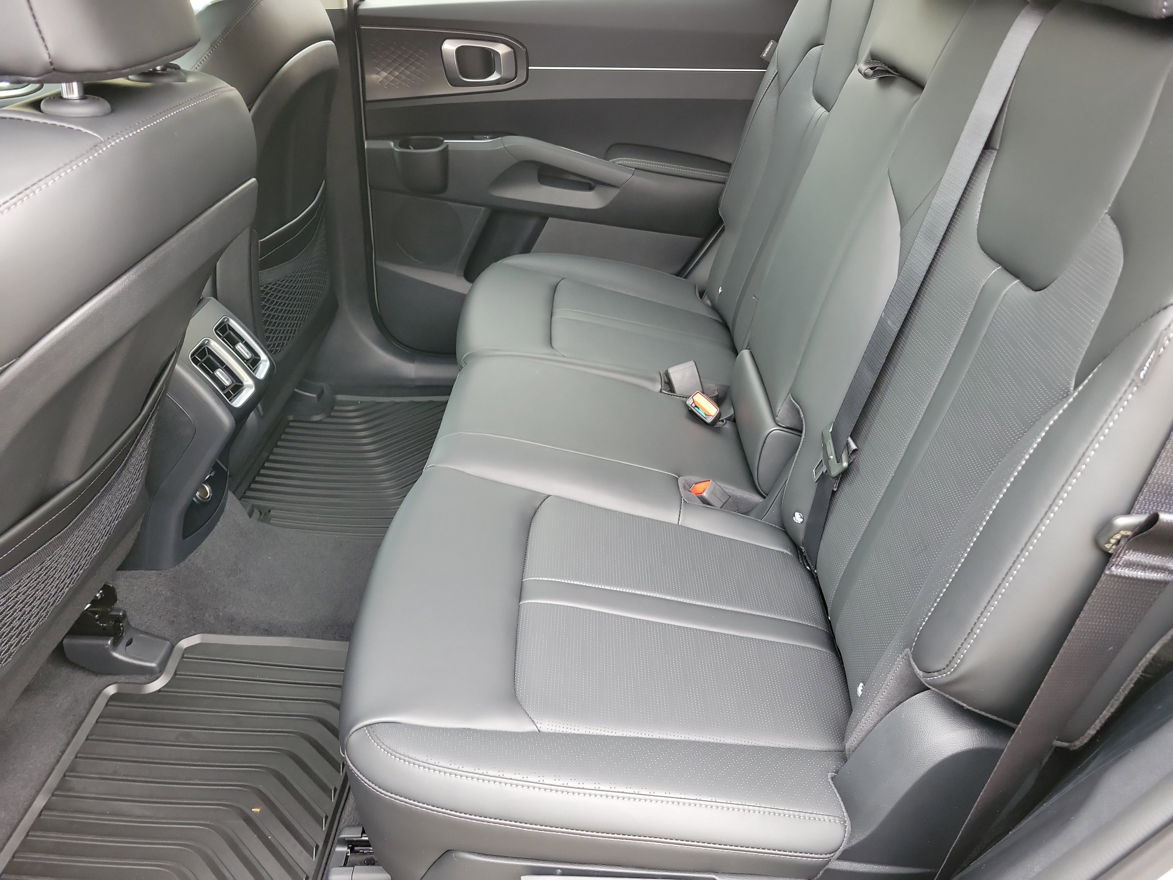 New 2026 Kia Sorento S image 6