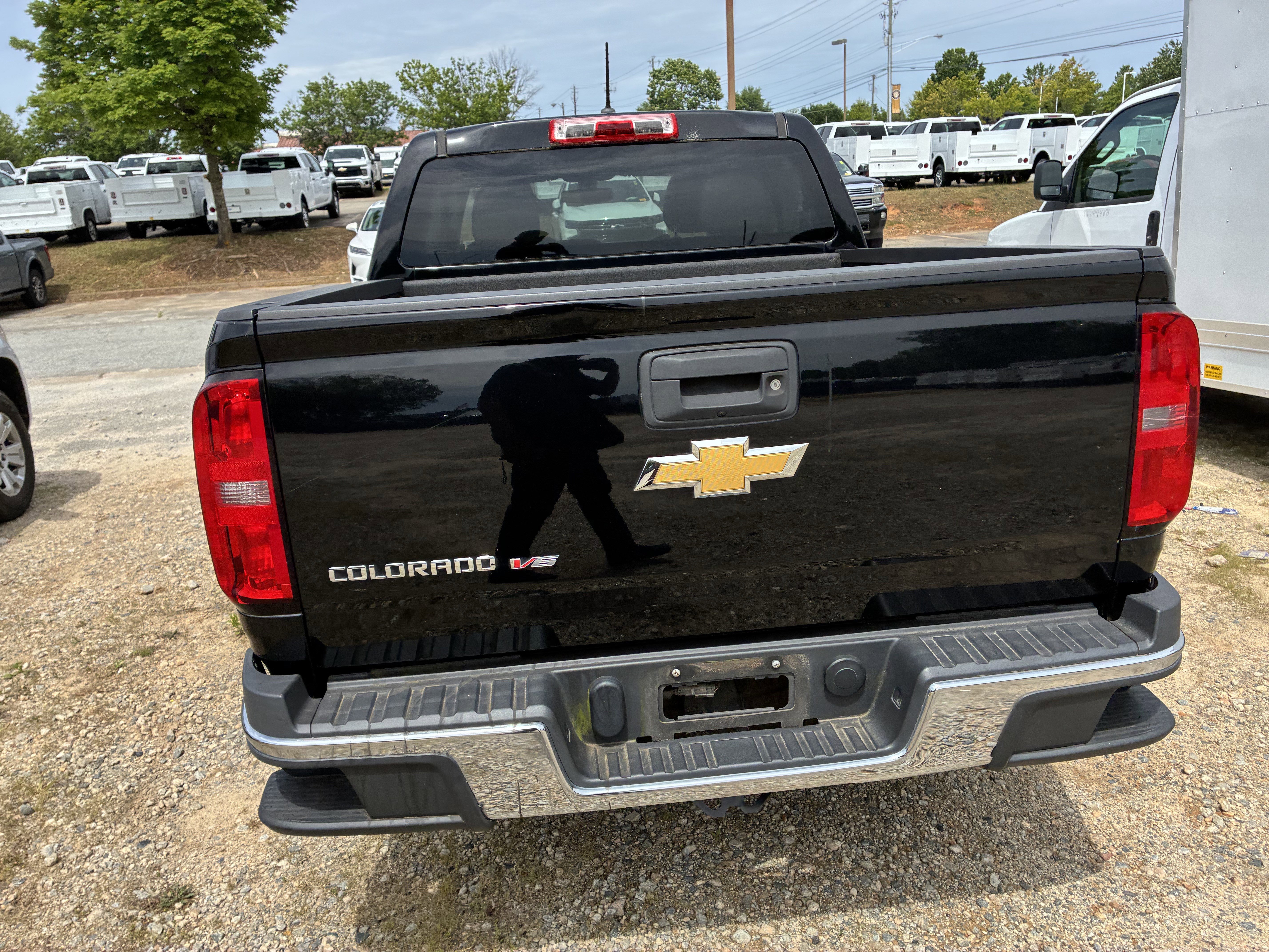 Used 2019 Chevrolet Colorado W/T w/ WT Convenience Package RWD image 7