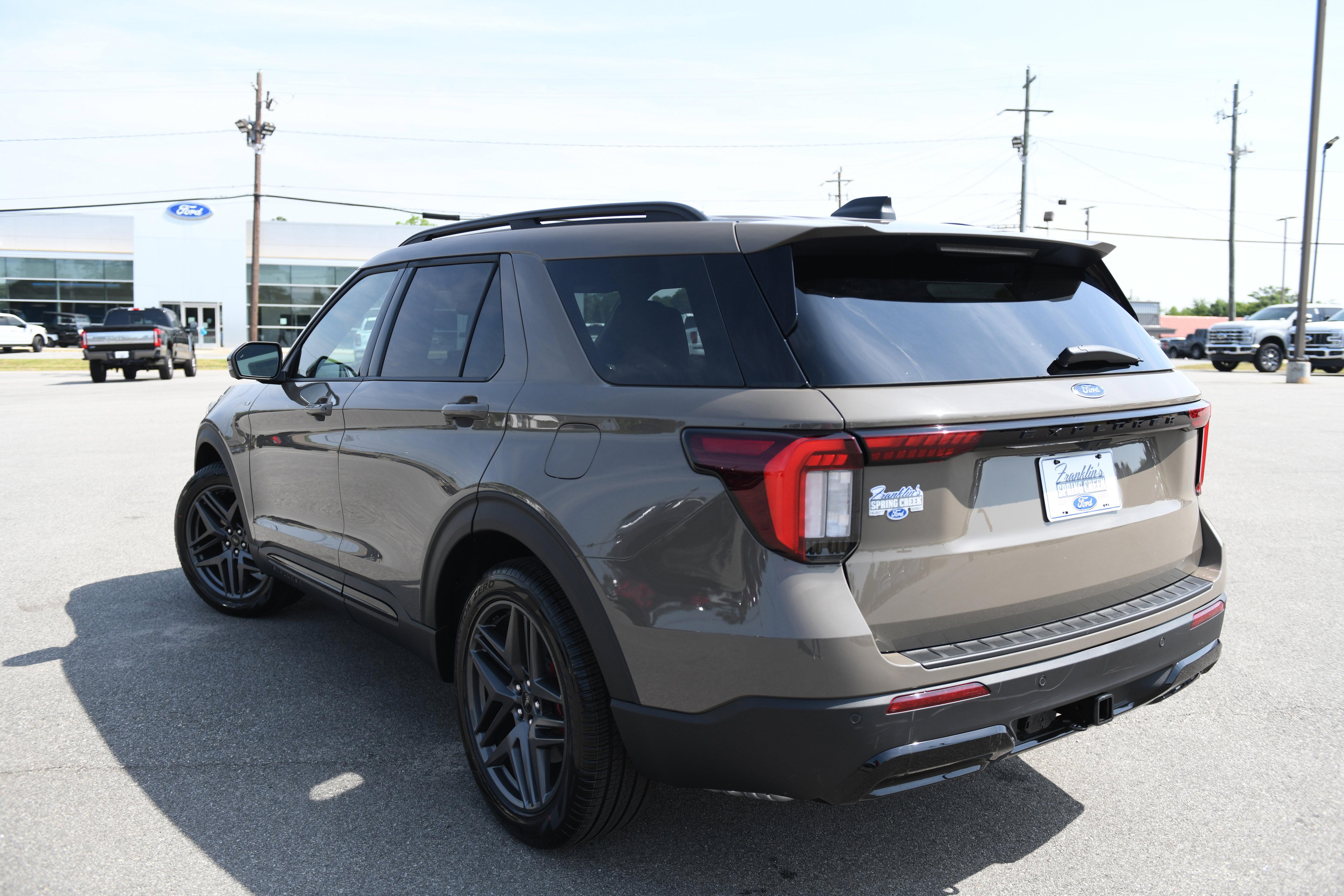 New 2026 Ford Explorer ST-Line RWD image 8