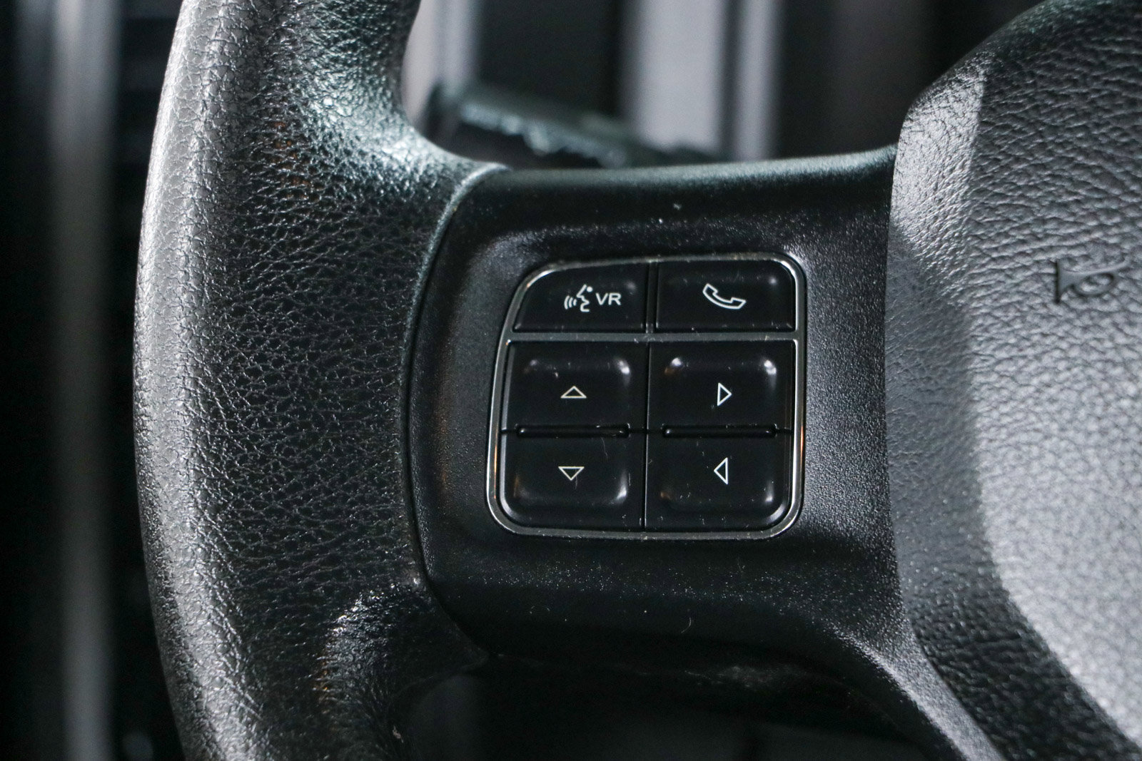 Used 2015 RAM 2500 Tradesman w/ Chrome Appearance Group AWD/4WD image 13