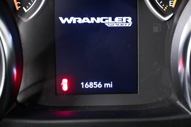 Used 2022 Jeep Wrangler Sport S image 11