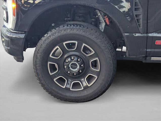 Used 2026 Ford F250 Platinum AWD/4WD image 6