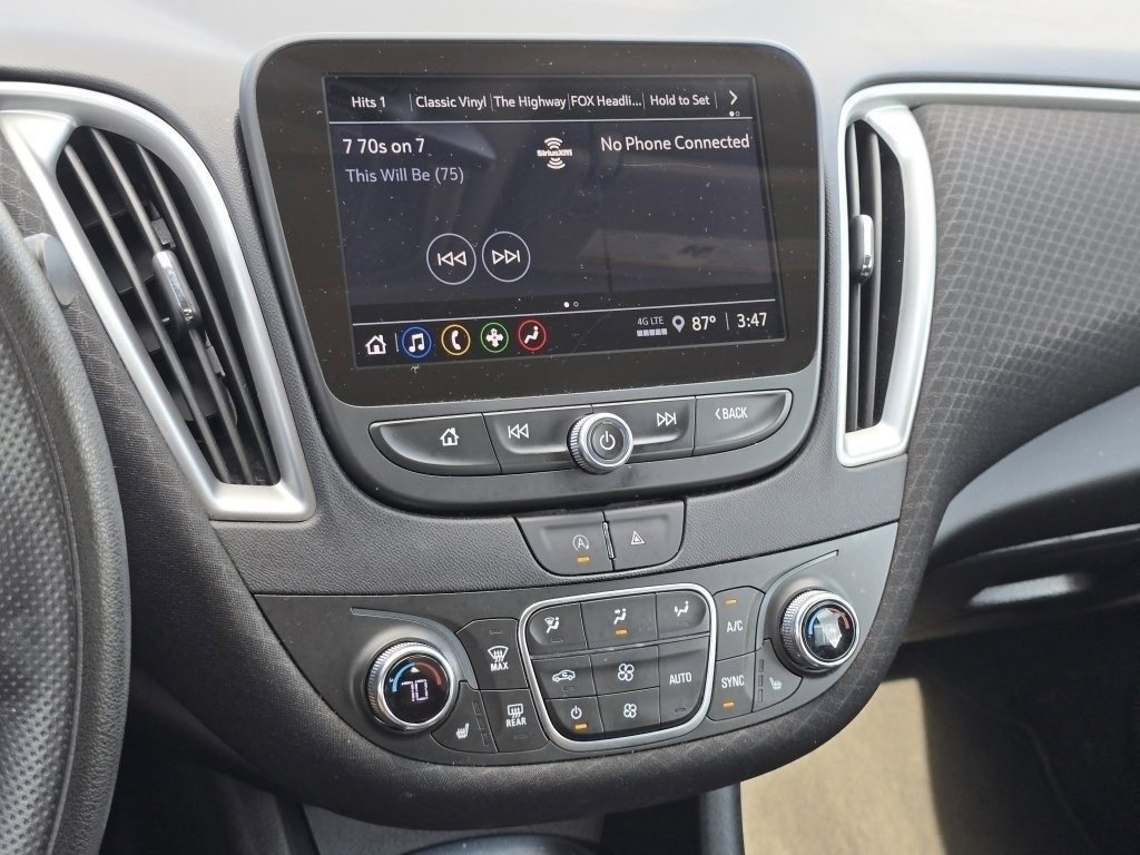 Used 2024 Chevrolet Malibu LT image 26